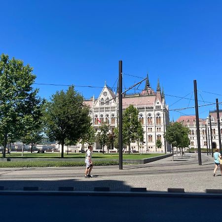 Academy Home - Elegant Place Next To The Parliament Βουδαπέστη Εξωτερικό φωτογραφία