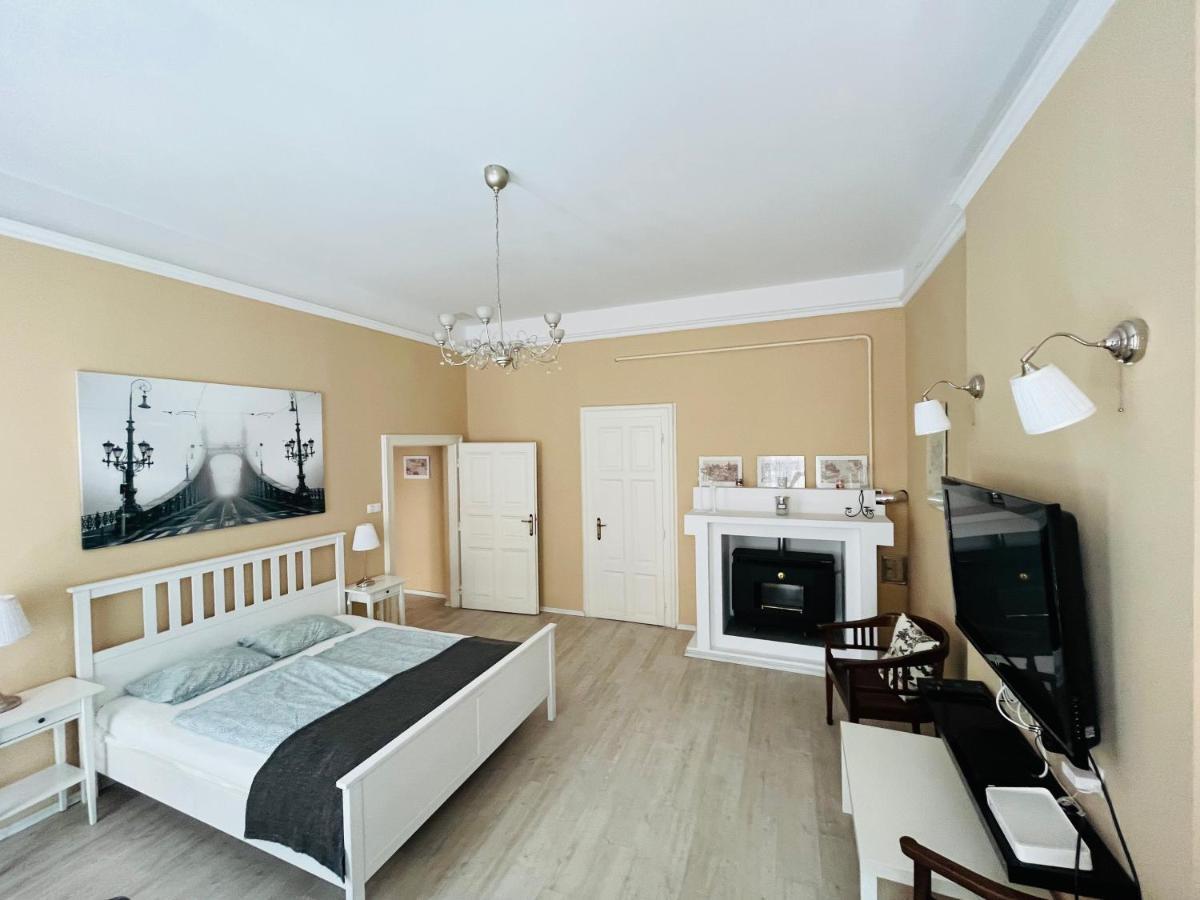 Academy Home - Elegant Place Next To The Parliament Βουδαπέστη Εξωτερικό φωτογραφία